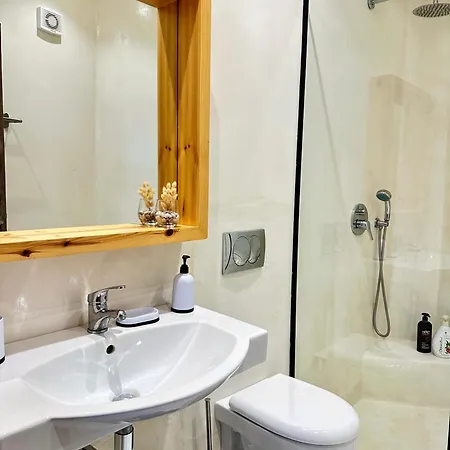 Apartamento Sea And Sky Himarë Exterior foto