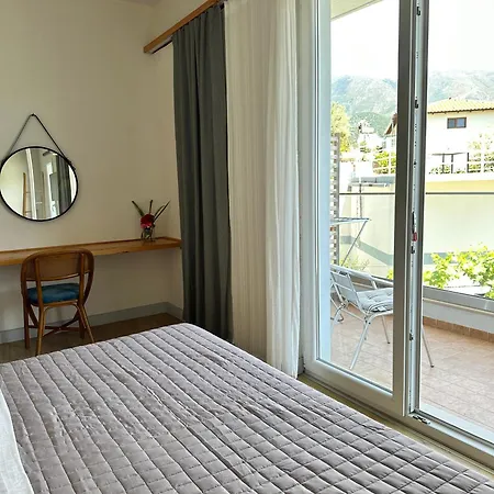 Apartamento Sea And Sky Himarë Exterior foto