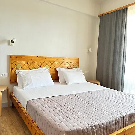 Apartamento Sea And Sky Himarë Exterior foto
